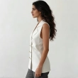 Women&rsquo;s  Classic Vest With Clean Design And Refined Finish, Ideal For Work, Office Chic, And Formal Occasions &ndash; White