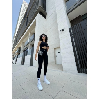 تي شيرت بدون أكمام