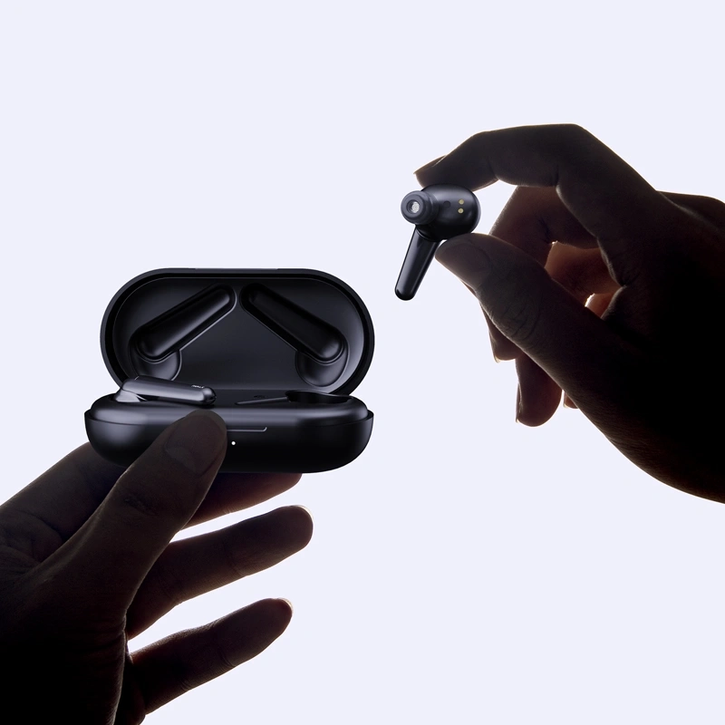 Armour AirBuds Bluetooth 5.0 True Wireless Bluetooth Earbuds, WaterProof Black