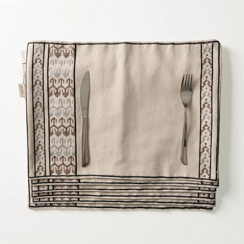 Placemat Set with a Black Geometric Design