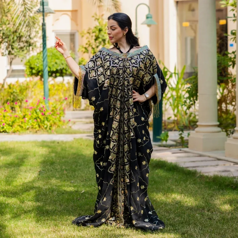 Women's Elegant Embroidered &amp; Beaded Closed Daraa - Free Size, Formal Gatherings