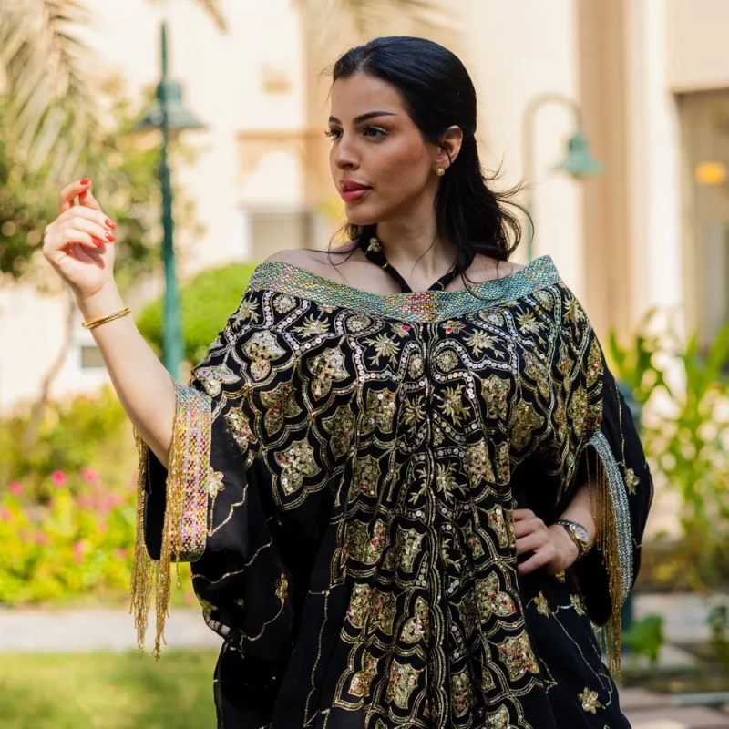 Women's Elegant Embroidered &amp; Beaded Closed Daraa - Free Size, Formal Gatherings