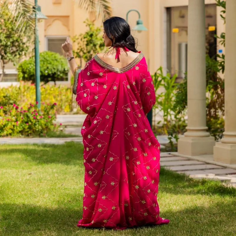 Women's Elegant Embroidered &amp; Beaded Closed Daraa - Free Size, Formal Gatherings