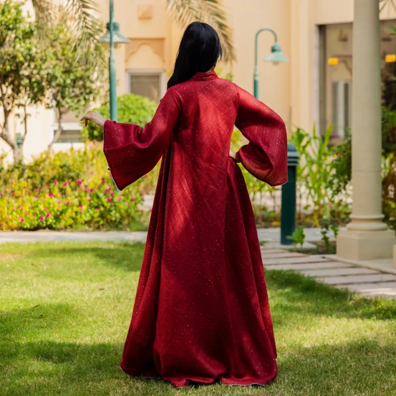 Women's Elegant Regular-Fit Closed Abaya - Embroidered Linen, Daily Modest Wear