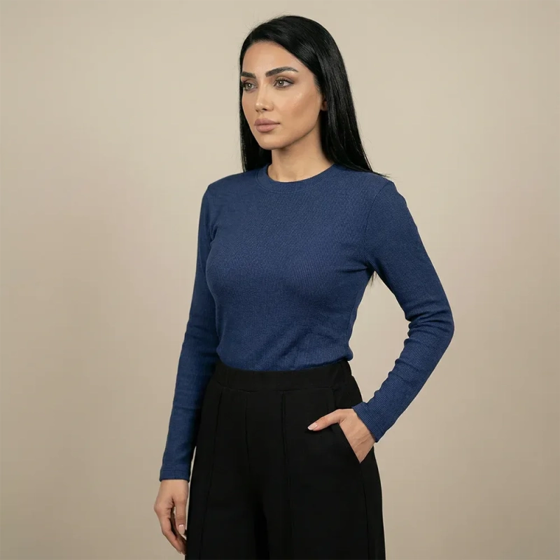 توب سادة ضيق بأكمام طويلة &ndash; نسائي &ndash; تصميم أنيق وبسيط وأساسي للاستخدام اليومي