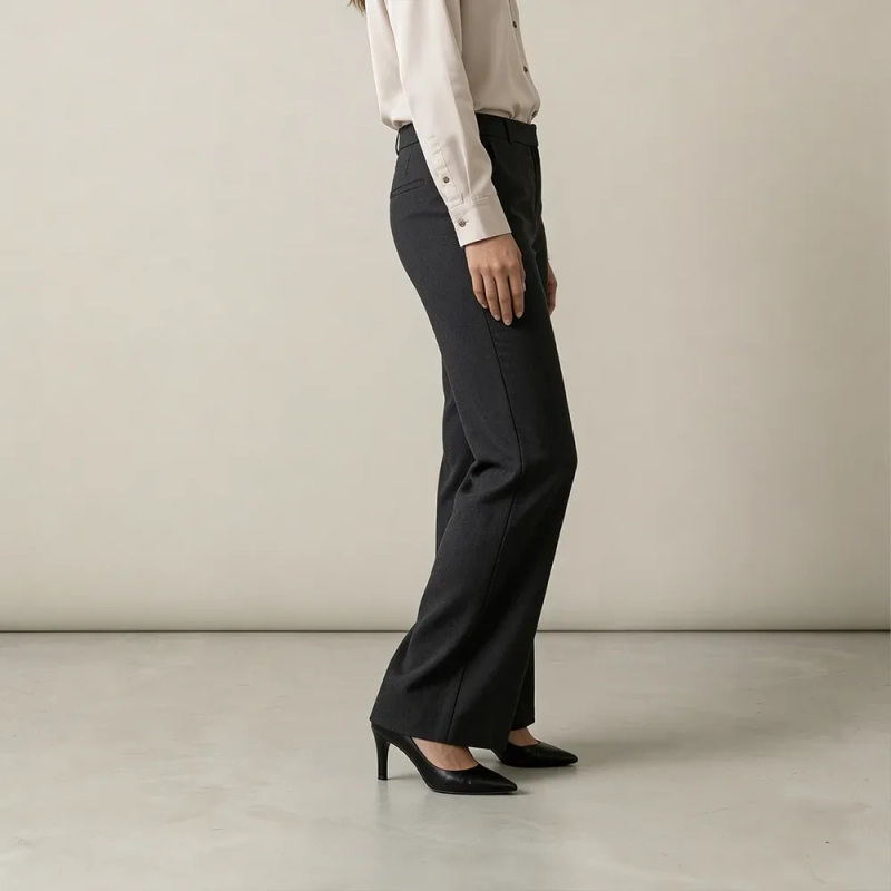 Women&rsquo;s High-Waisted Wide-Leg Trousers &ndash; Pleated Front Tailored Pants &ndash; Professional Workwear Essentials