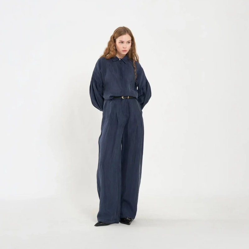 Women&rsquo;s Fluid Motion Two-Piece Set &ndash; Dramatic Lantern-Sleeve Shirt &amp; Tailored Wide-Leg Pants