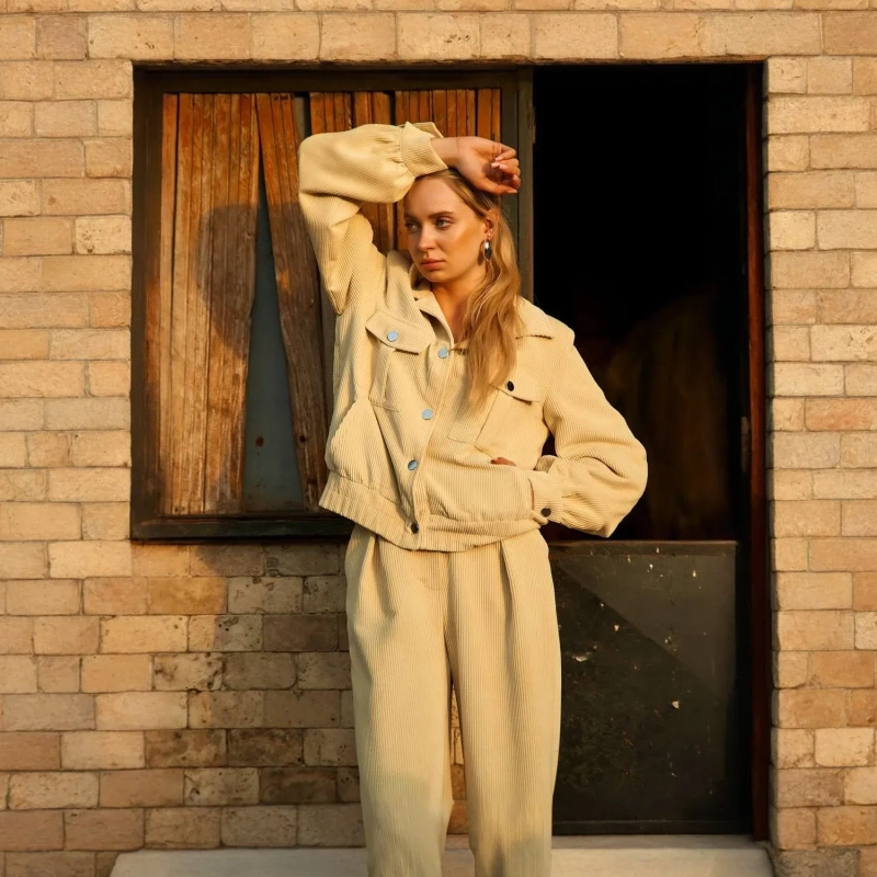 Women&rsquo;s Two-Piece Corduroy Utility Set &ndash; Button-Front Jacket with Wide-Leg Trousers &ndash; Casual Co-ord Suit