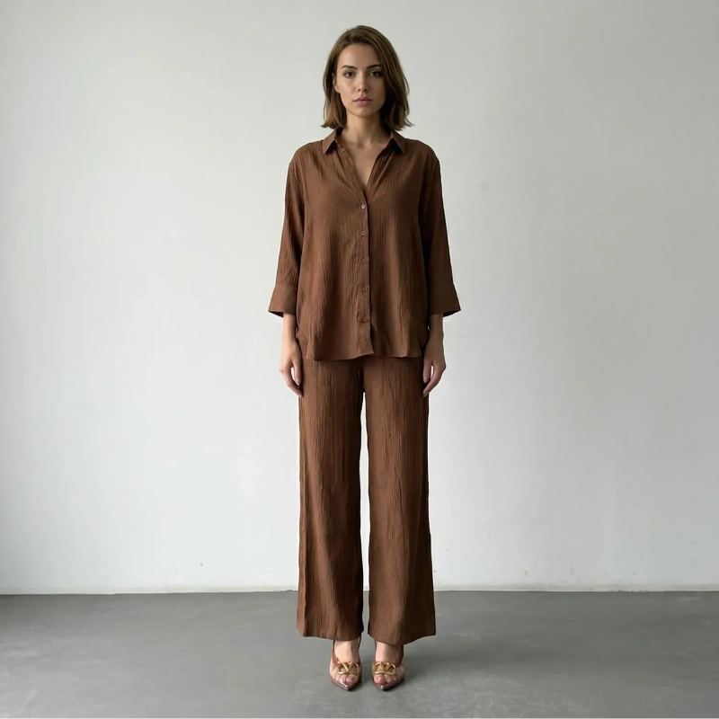 Women&rsquo;s Tie-Front Long Sleeve Shirt For Elegant Everyday And Smart-Casual Looks