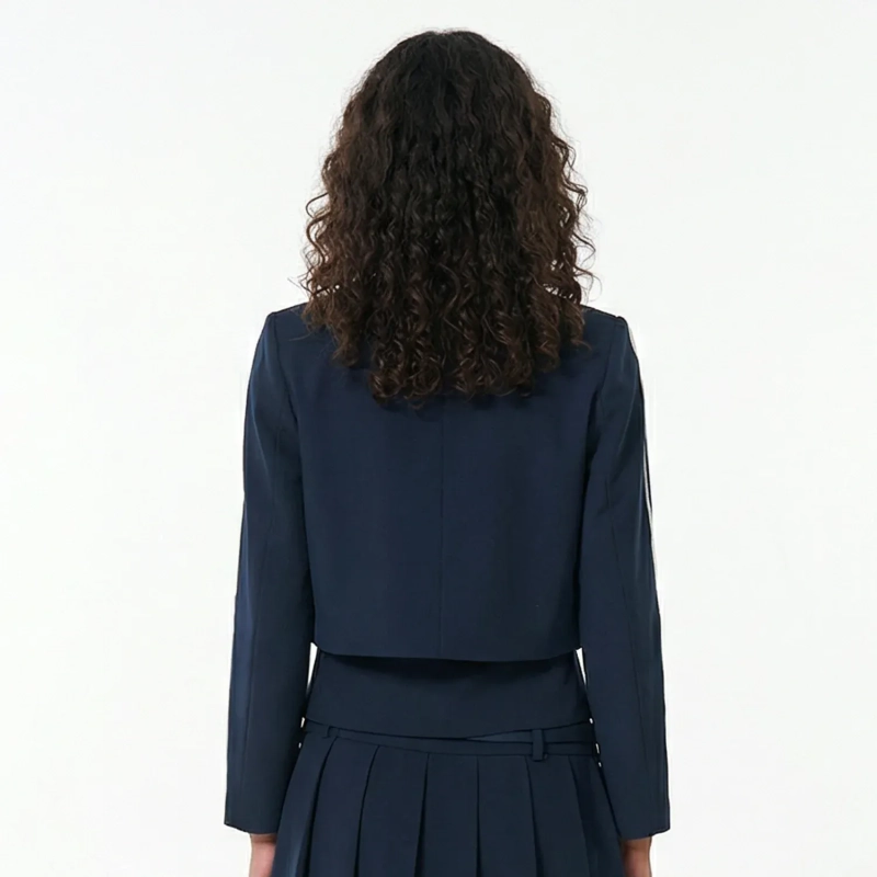 Women&rsquo;s Modern Tailored Cropped Blazer For Sporty Chic And Smart-Casual Looks