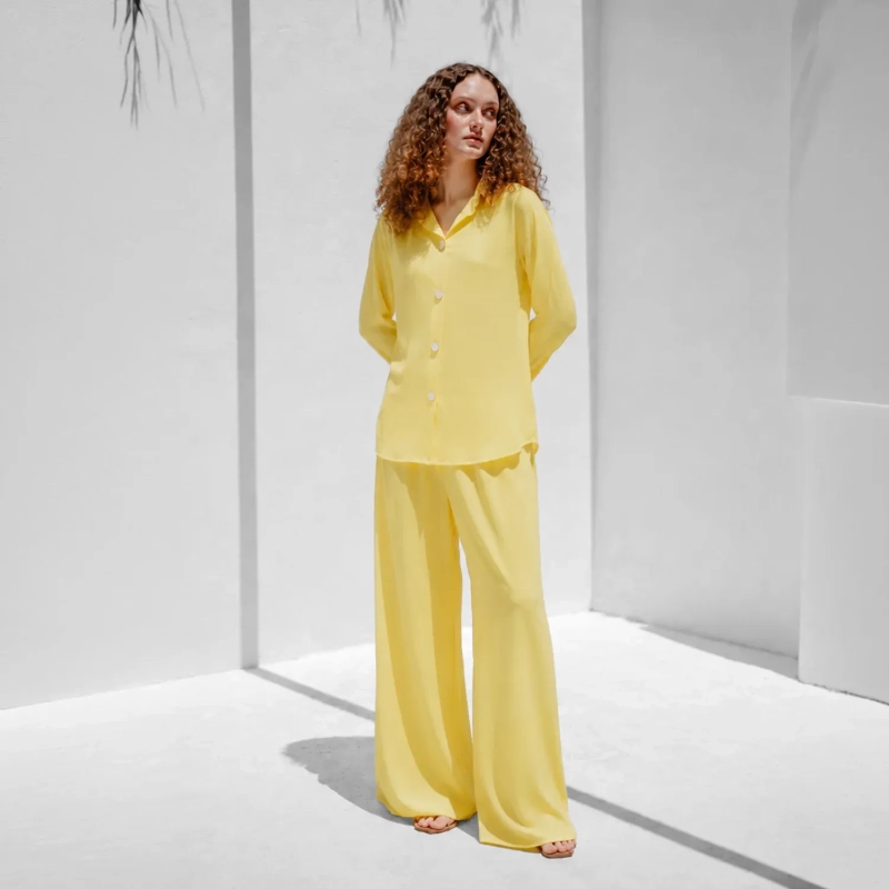 Women's Regular Vibrant Shirt - Effortless Vacation &amp; Stylish Casual Wear - Yellow