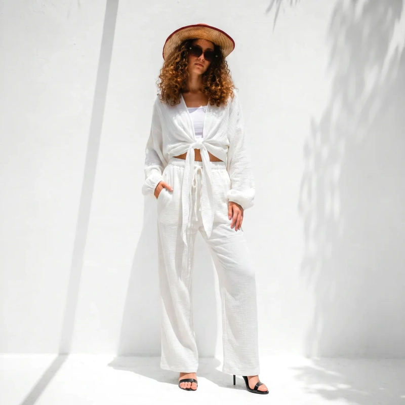 Women's Regular Sophisticated Shirt - Casual Luxury &amp; Effortless Resort Wear - White